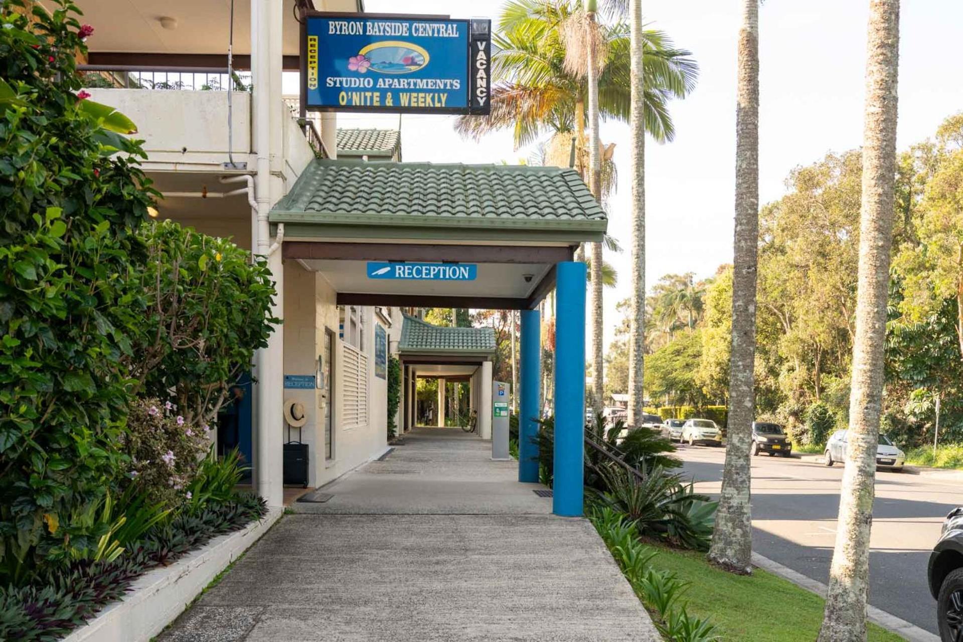 Byron Bayside Central Studio Apartments Dış mekan fotoğraf