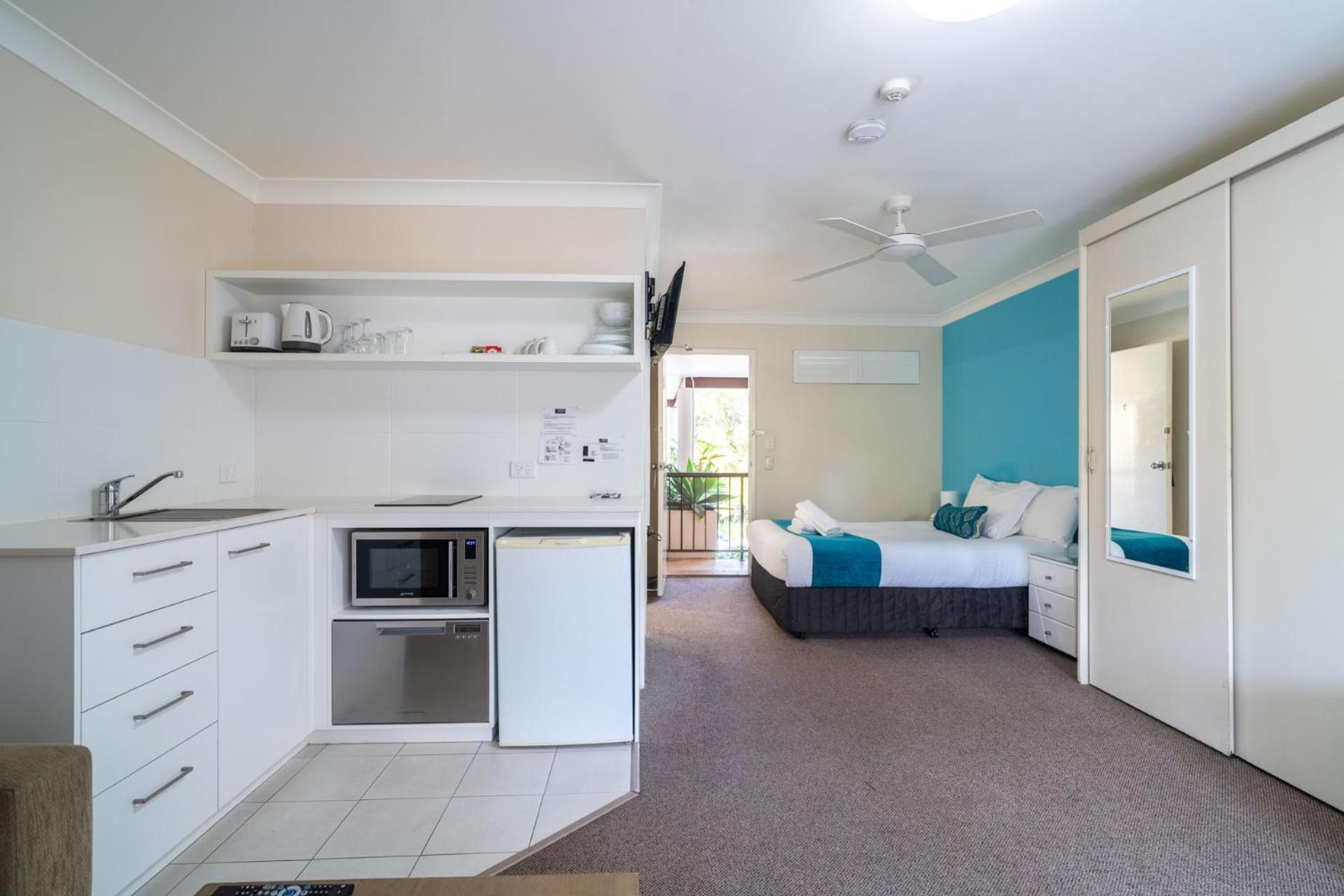 Byron Bayside Central Studio Apartments Dış mekan fotoğraf